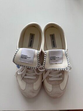 Steve Madden Sneakers